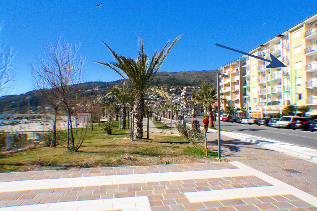 Terry Apartment Marina dʼMarina dʼAndora Bagian luar foto
