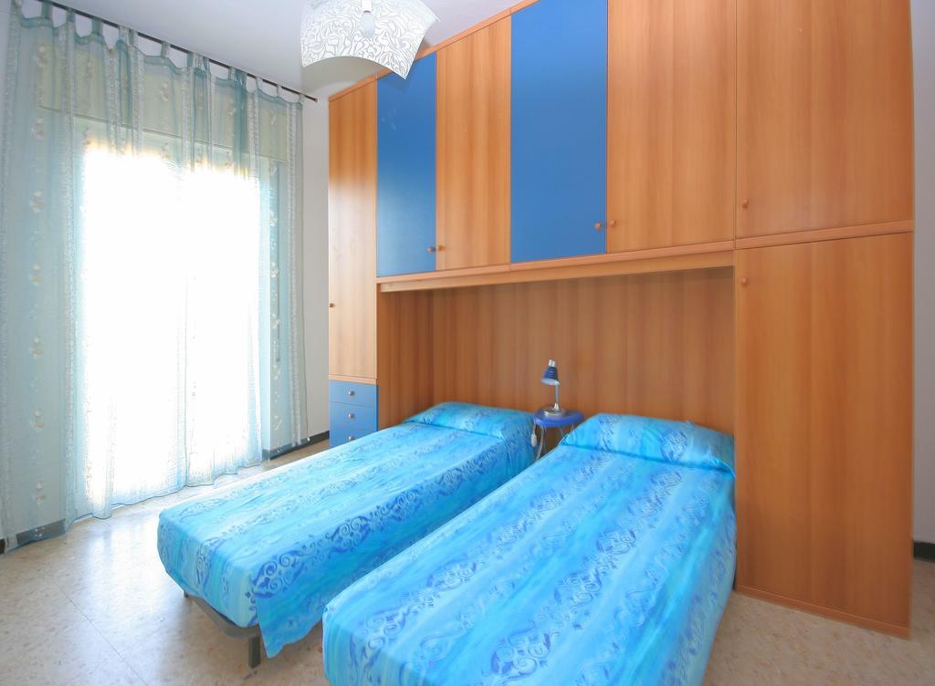 Terry Apartment Marina dʼMarina dʼAndora Bagian luar foto